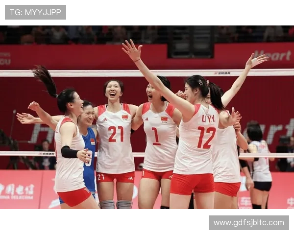 上海女排主场完胜江苏 战至决胜场1-1平